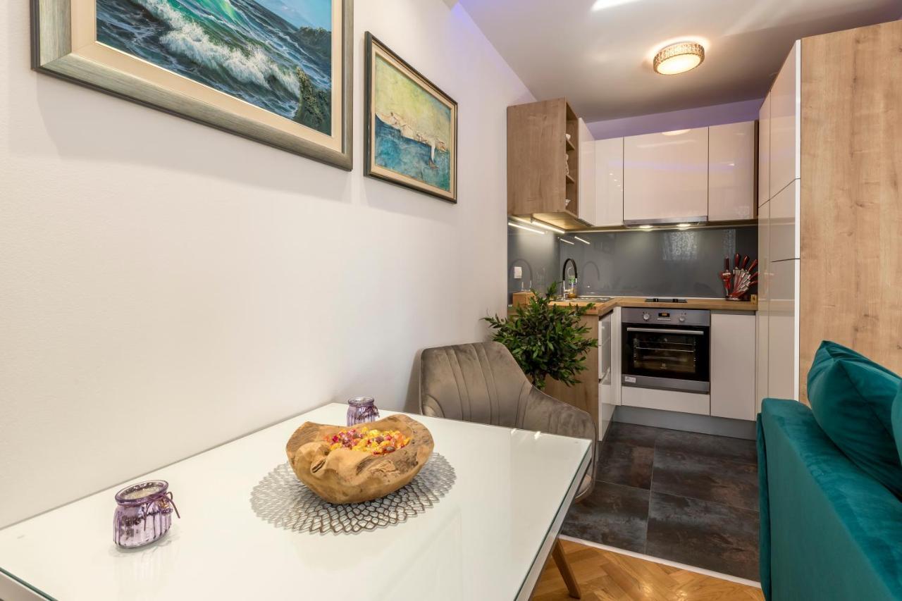Noemi Luxury Apartment Solin Esterno foto